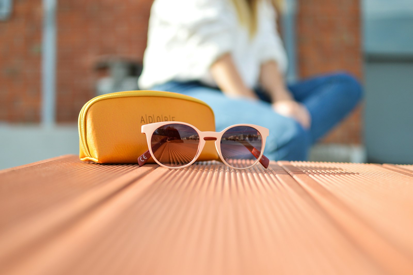 Polarized Sunglasses Wholesale: The Optical Retailer's Complete Sourcing Guide