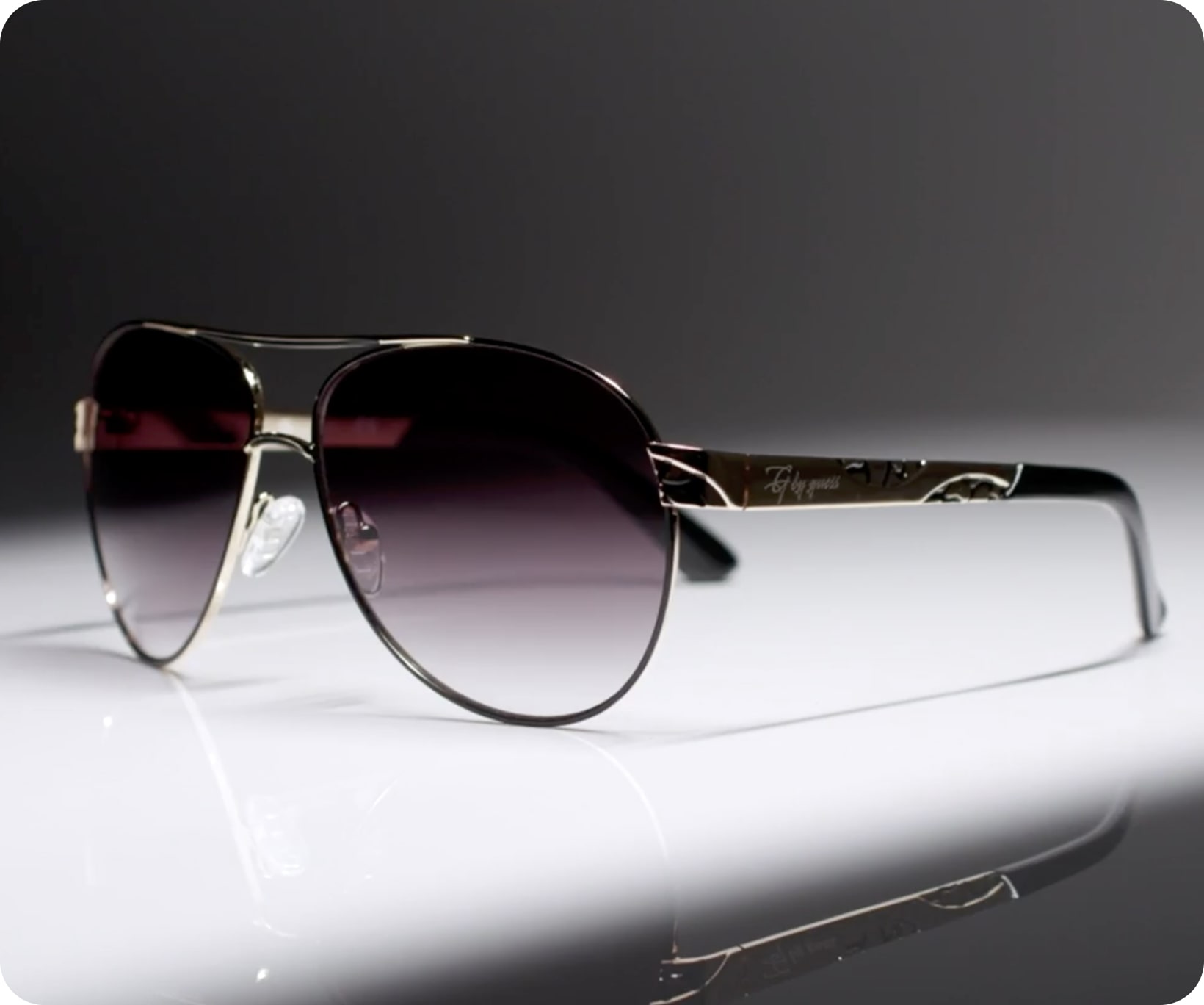 the-psychology-of-eyewear-2